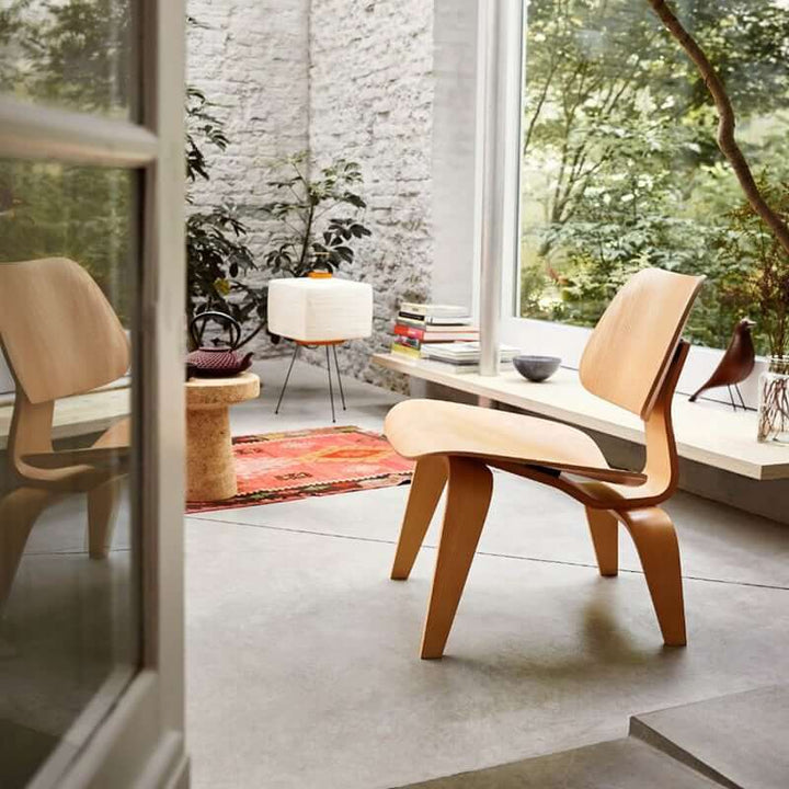 MP LCW - Classic Lounge Chair | Reading Chair