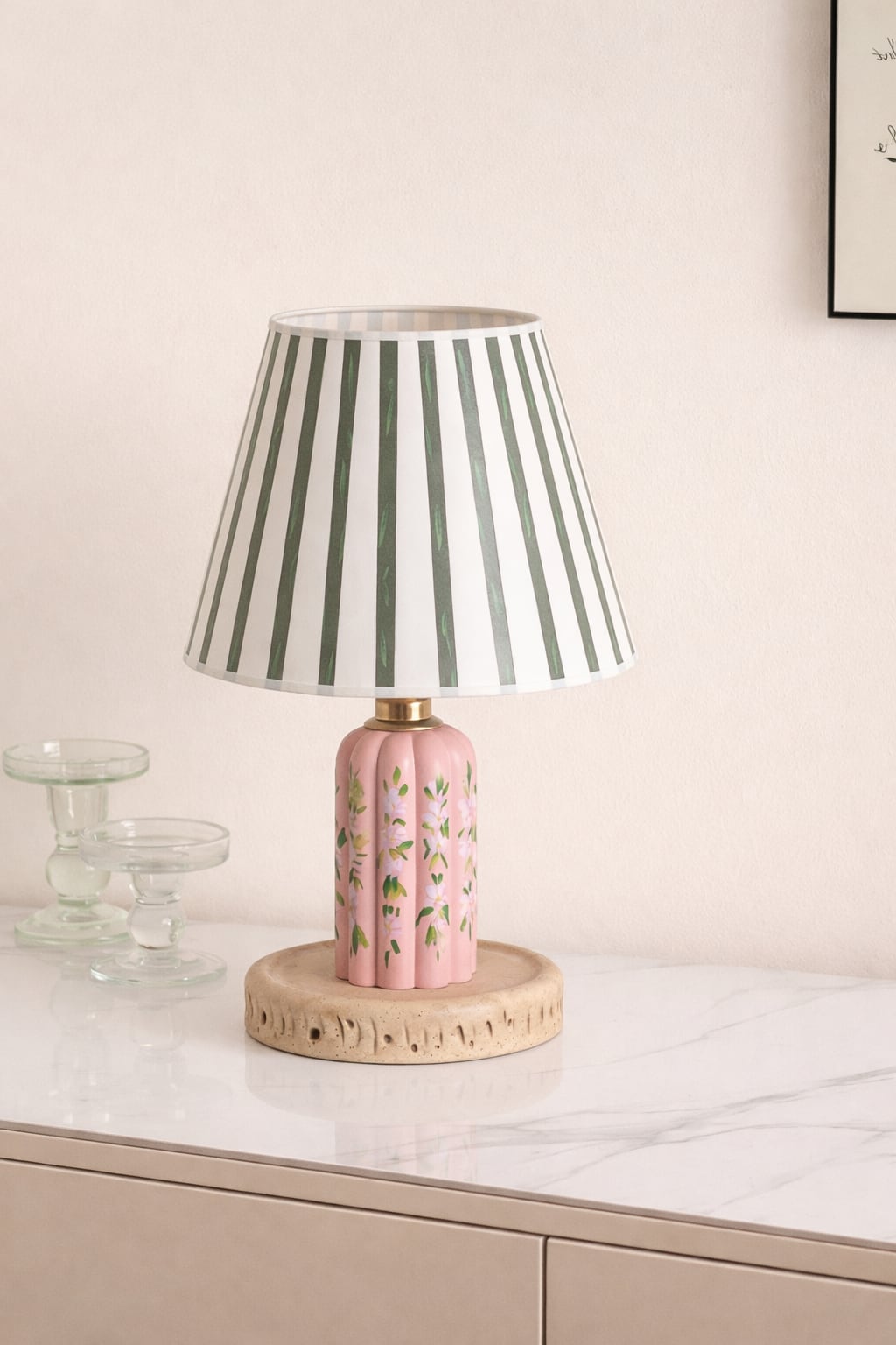 Capybara Ditsy Floral Table Lamp