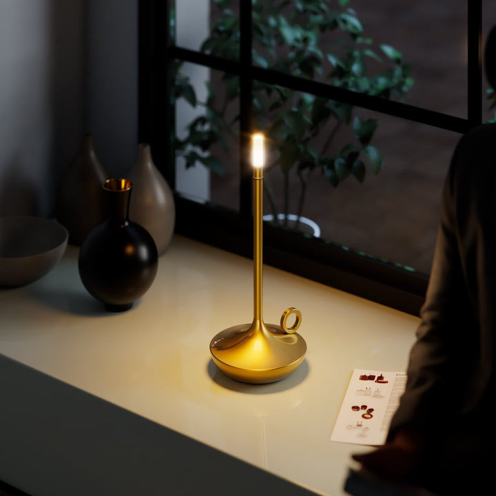 MP Wick Portable Lamp