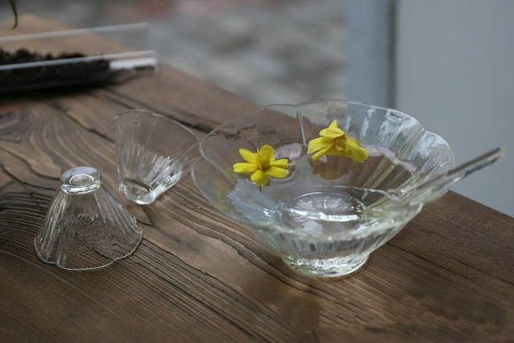 Japanese High Temperature Resistant Flower-shaped Glass Tea Bowl & Spoon Set ｜ Chawan Set - mokupark.com