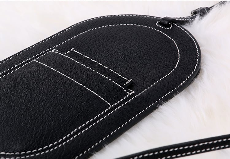 In-the-Loop Phone To Go In Goat Leather | Phone Pouch