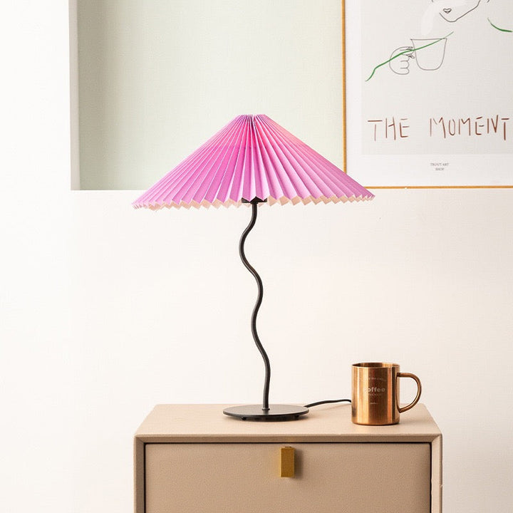 Miho Pleated S Table Lamp