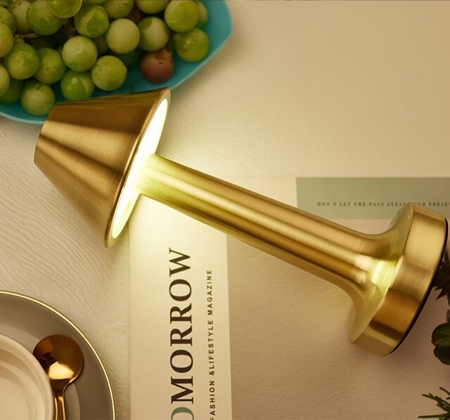 Triangle Mushroom Cocktail Table Lamp