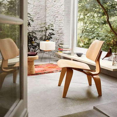 MP LCW - Classic Lounge Chair | Reading Chair