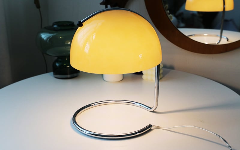 MP Classic Bauhaus CATO Glass Table Lamp - Pudding Aromatherapy